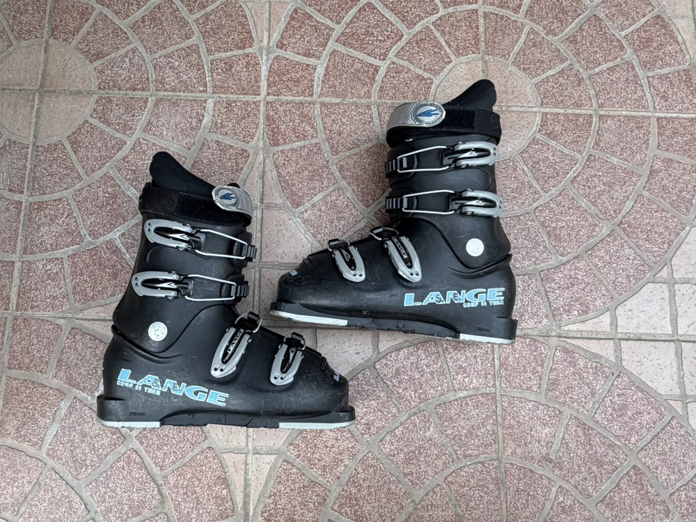 38 as Lange Comp 60 Team sícipő használt 38 as Lange Comp 60 Team síbakancs 12.000 Ft