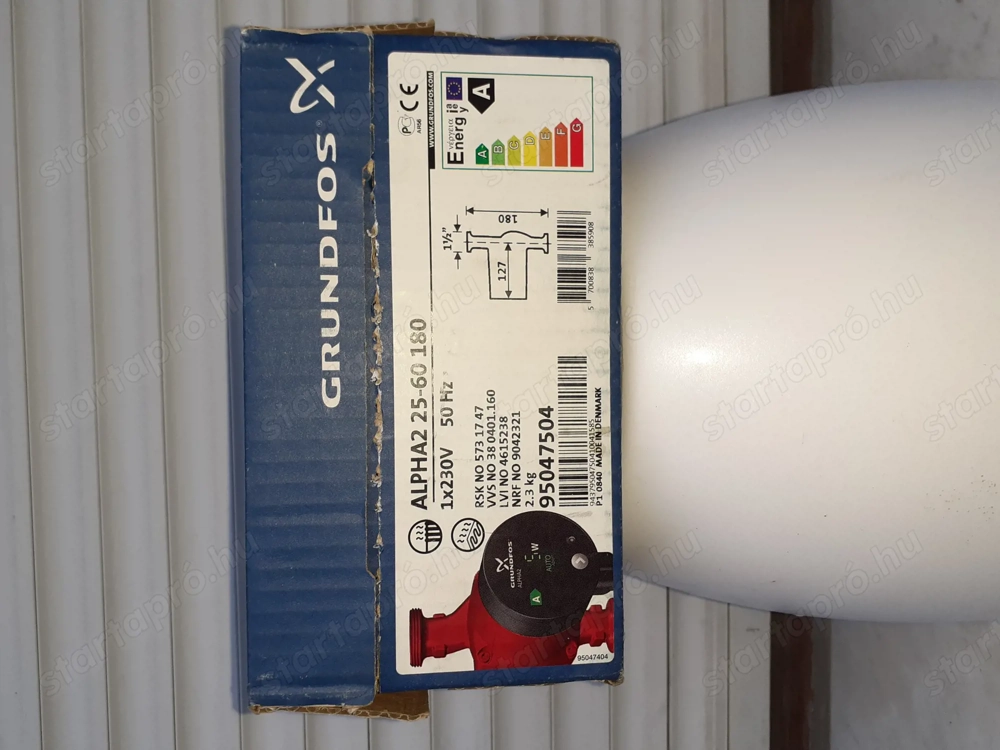 Kerintgető szivattyú Grundfos ALFA-2 25-60-180 
