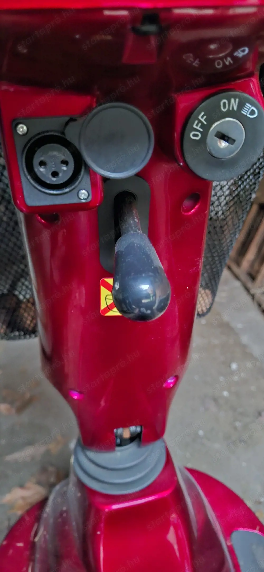 Elektromos, mozgássérült moped eladó!