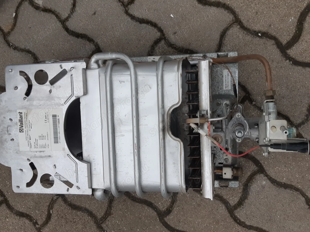 Vaillant Geyser MAG HU10-0 0-3 XZH gázos átfolyós vízmelegítő bojler