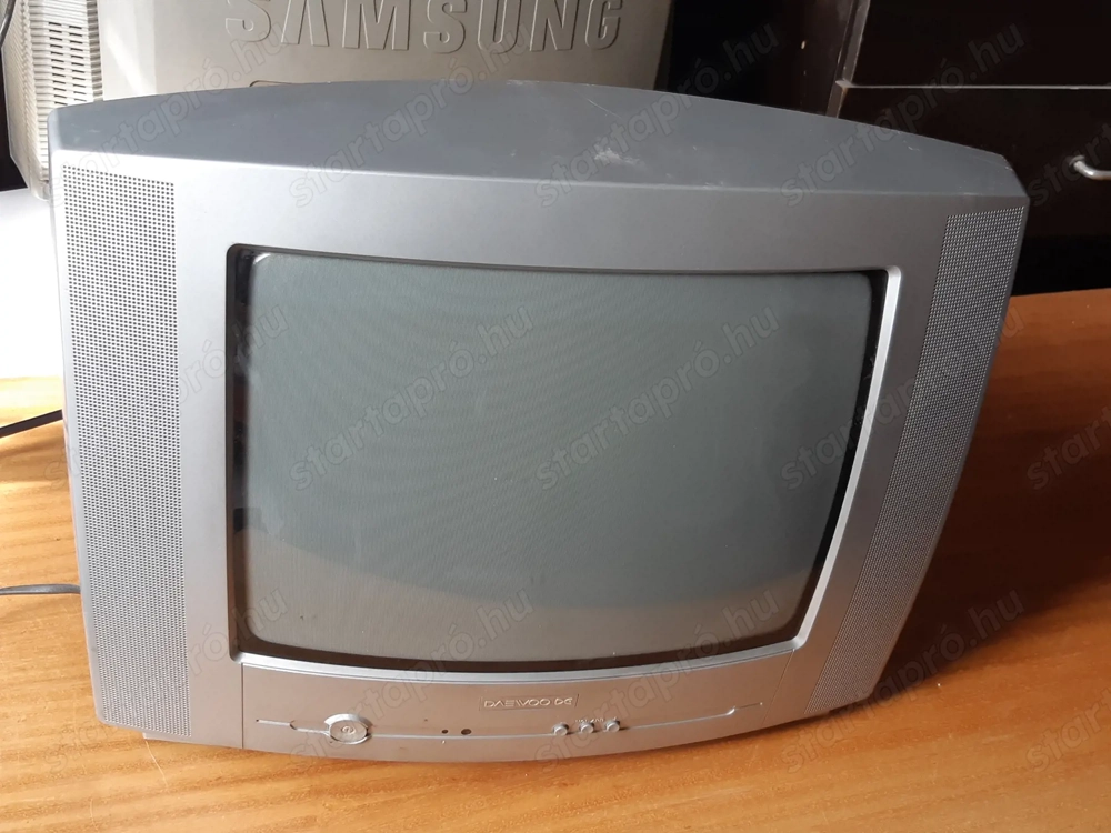 Daewoo 14" 36cm hagyományos kis TV működő