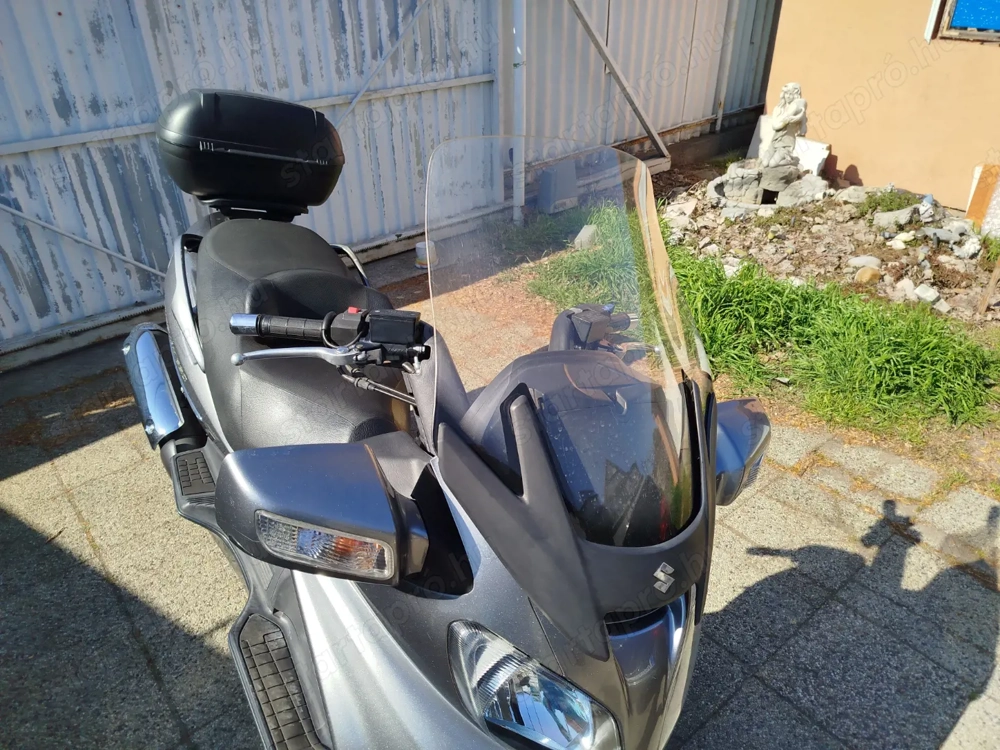 Suzuki Burgman 650ccm eladó!