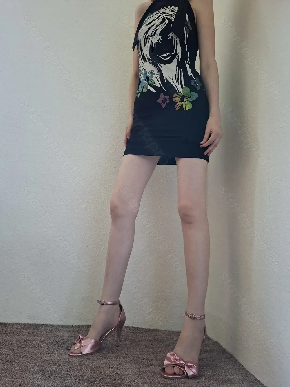 Kedvesek , kérlek szépen olvasd el a hirdetesem teljes szövegét !:-) Köszönöm szépen Lili