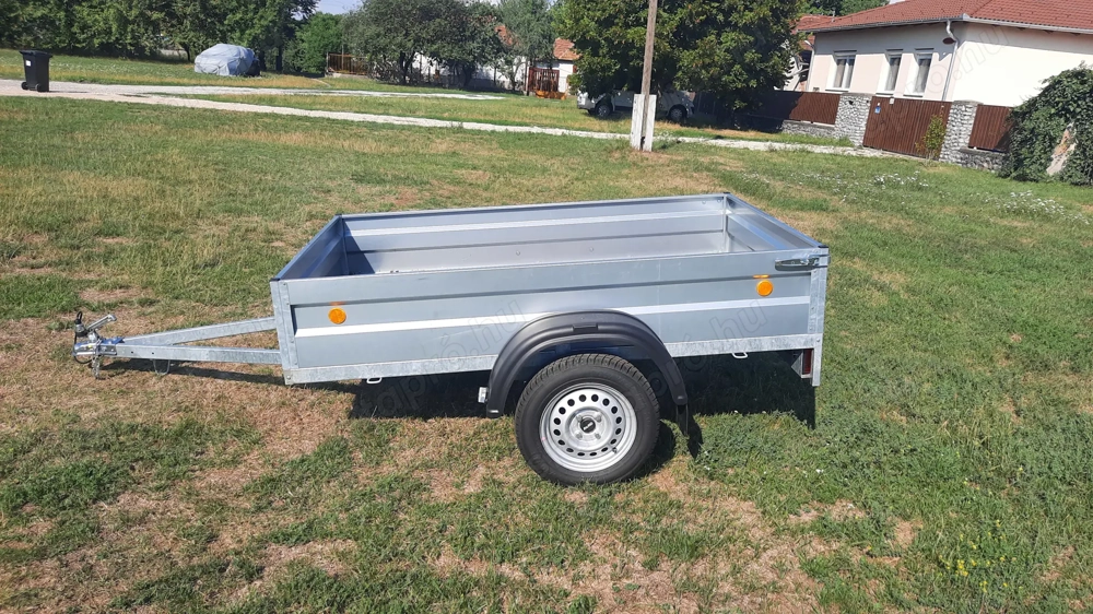 Új Zádori Z11 tűzihorganyzott utánfutó Sajószentpéteren