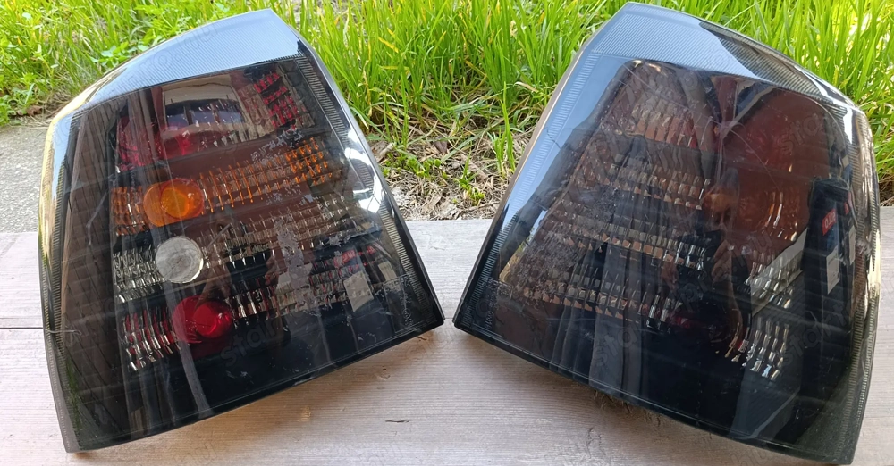 Eladó G Astra ferde hátú 2db hátsólámpa