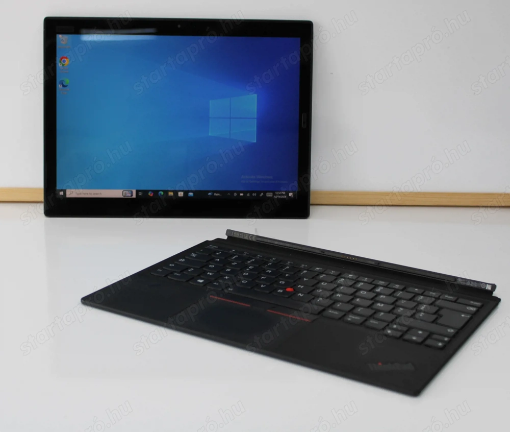 Lenovo ThinkPad X1 Tablet G3 13  laptop-tablet i5-8350U 8GB RAM 256GB SSD