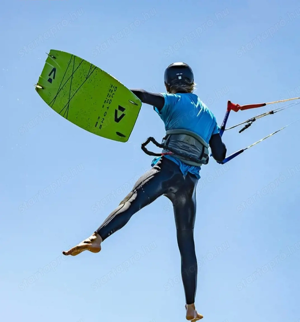 Kiteszörfözés Sziciliában