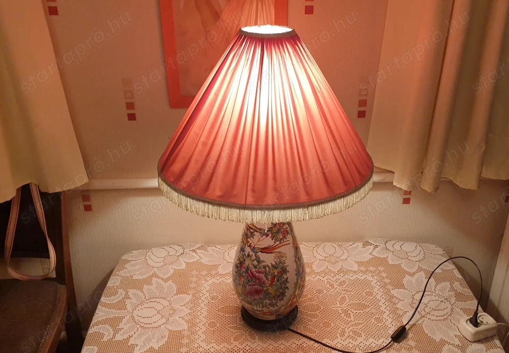 Váza lámpa eladó, 82 cm magas