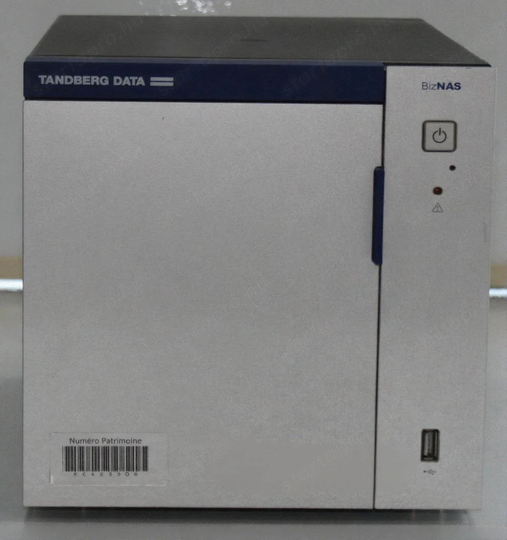 AKCIÓ 2 darab 61 000 forintért.NAS tároló Tandberg BizNAS 4GB RAM 128GB SSD 2xLAN