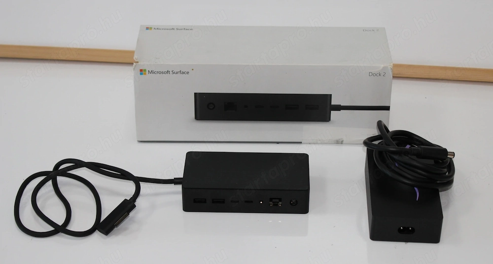 Microsoft Surface Dock 2 dokkoló állomás