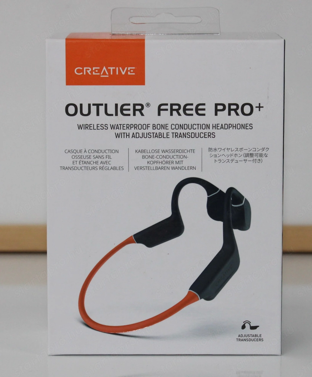 Creative Outlier Free Pro + fülhallgató