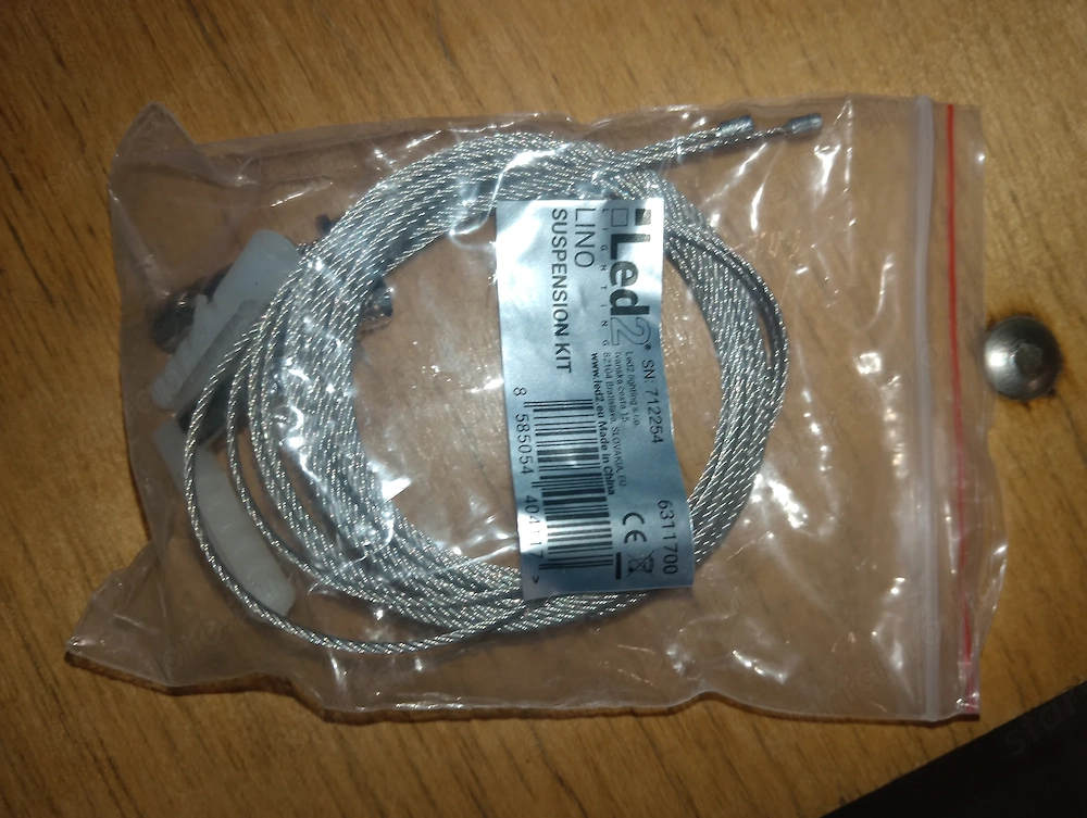 Eladó mennyezeti lámpa alkatrészek