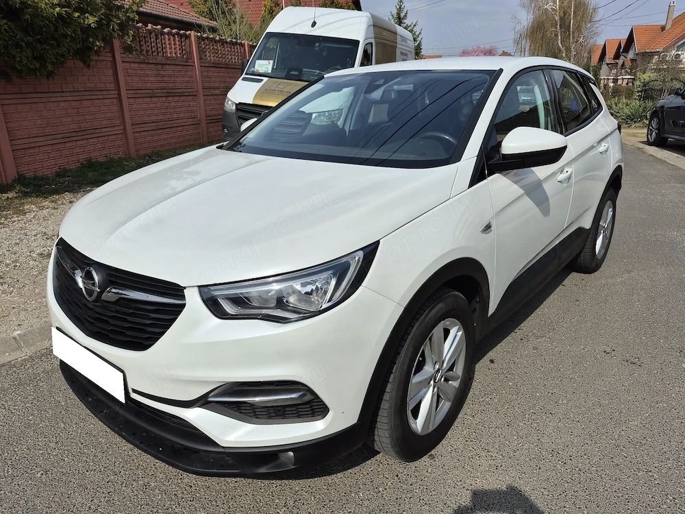  OPEL GRANDLAND X 1.5 CDTI Selection Magyarországi 1-ső tulajdonostól!  Személyautó 2019 11 , Dízel 