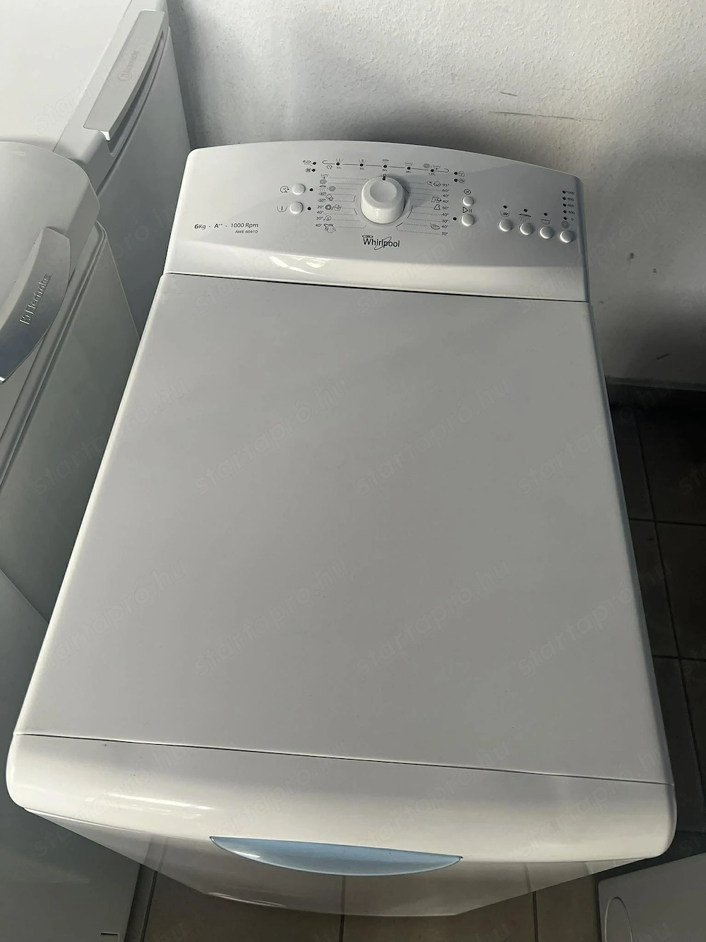 Felújított Whirlpool AWE60410 Felültöltős Mosógép [HFV869] 3-6 hónap garanciával