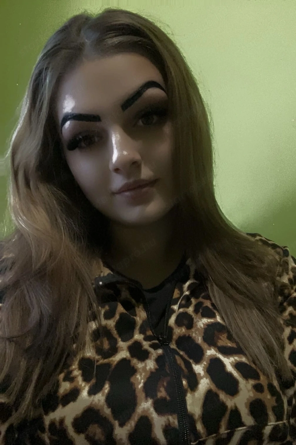 Ma este ..roszlányok