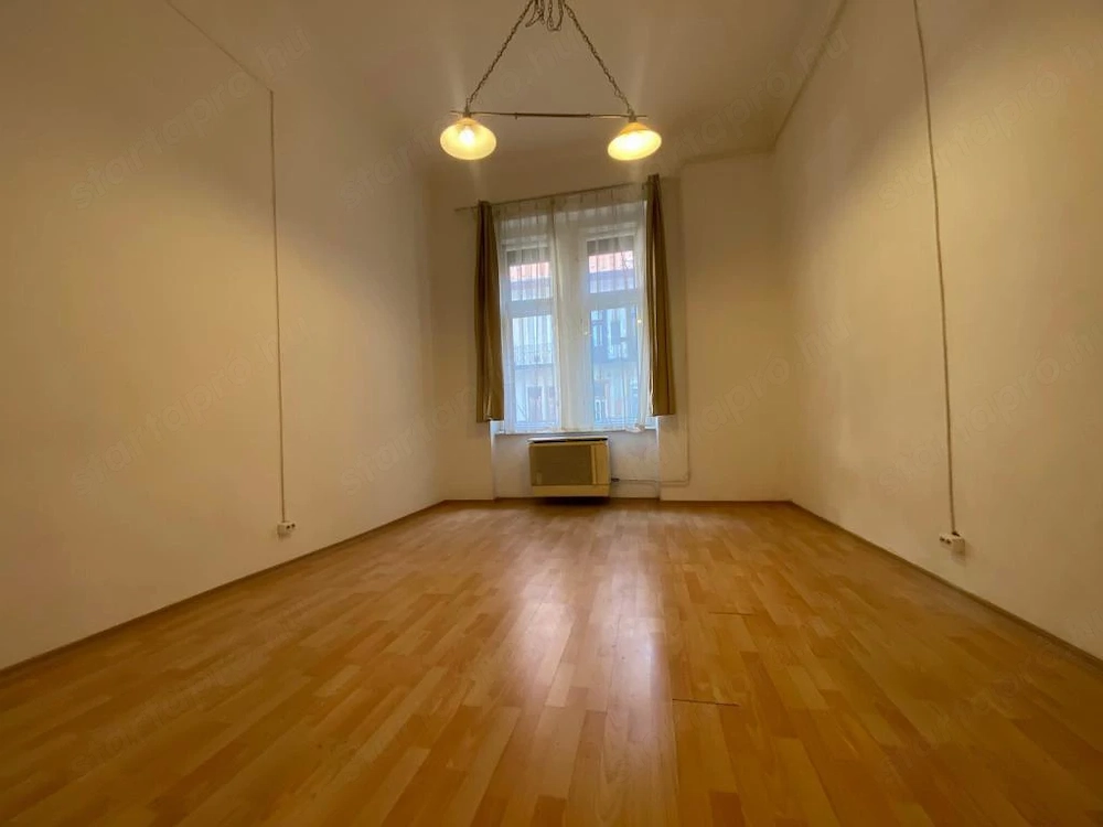 Kiadó garzon a Rottenbiller utcában   csendes udvari