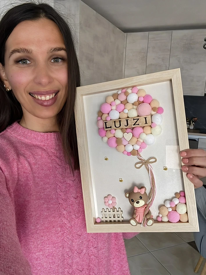 Pompon Memories   egyedi, kézzel készült névre szóló pompon dekoráció