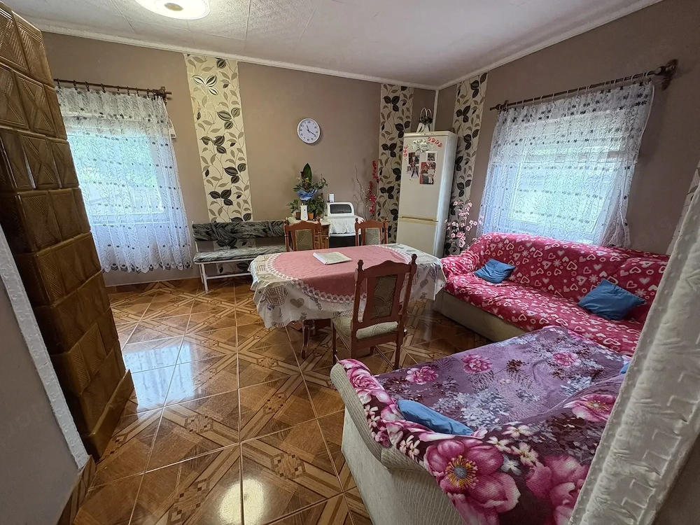 Nagykálló kedvelt utcájában, családi ház eladó!