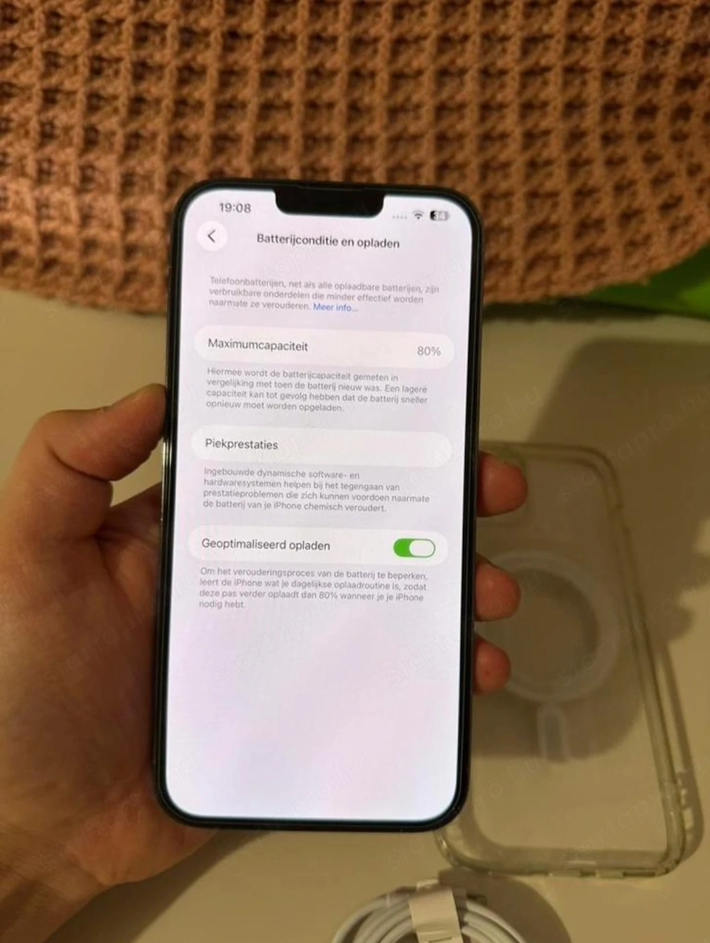 Eladó használt iPhone 13 Pro Max, nagyon jó állapotban 