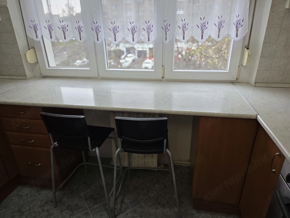 Gyermek és állatbarát lakás kiadó Óbudán!