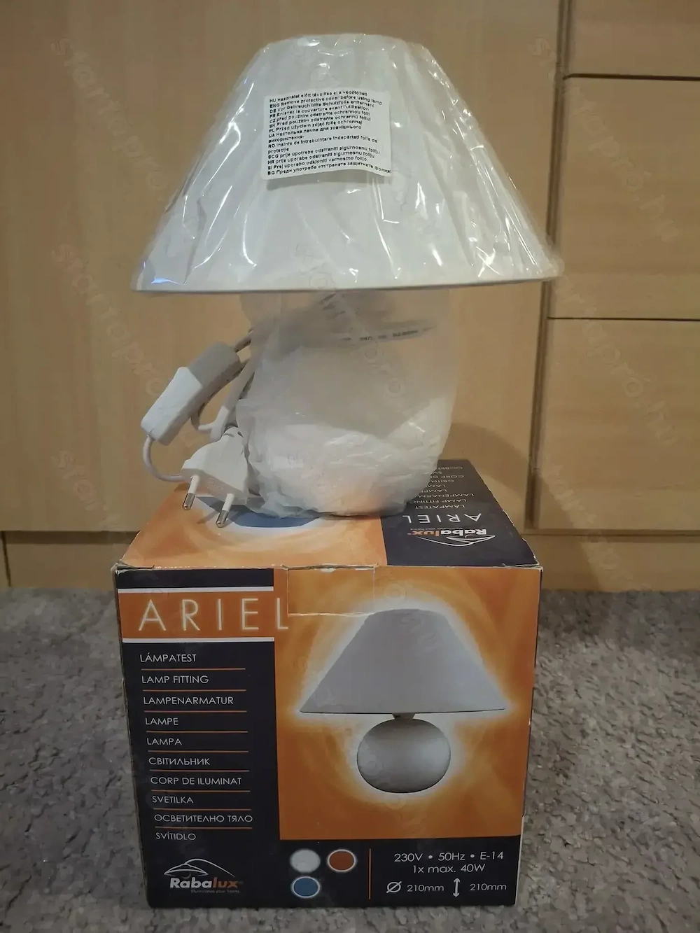 Ernyős asztali kislámpa (Vadonatúj)