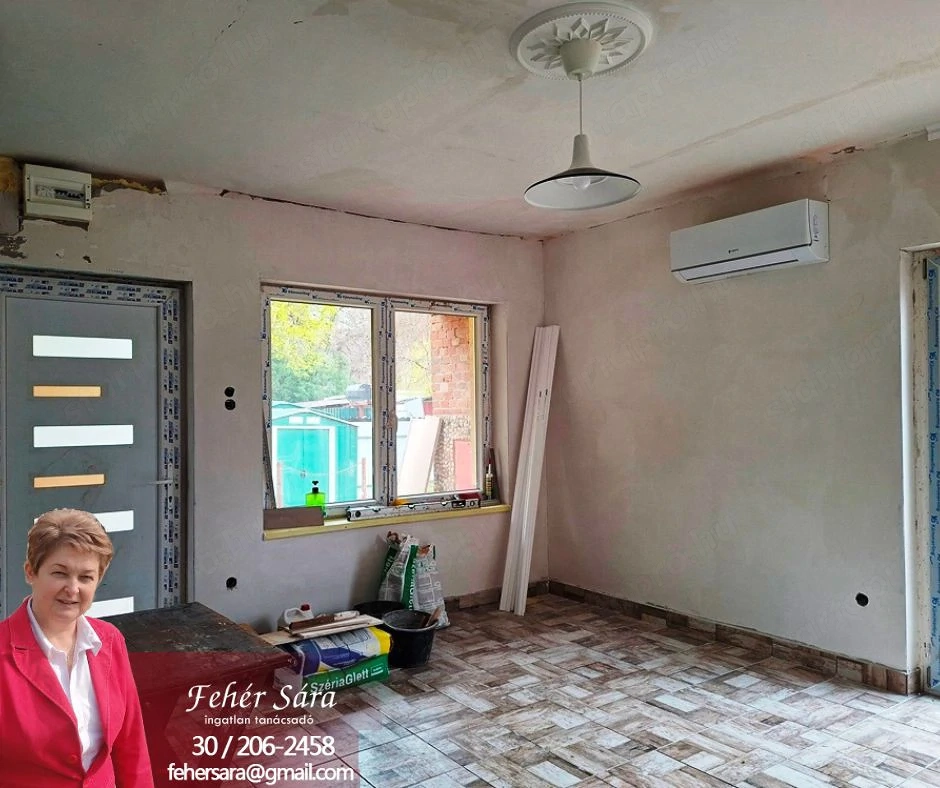 Tőserdőben felújítás alatti hétvégi ház eladó.