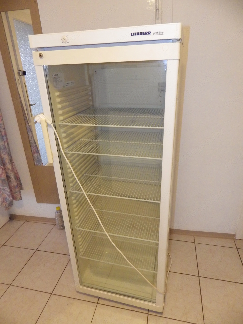 LIEBHERR hűtő g p vitrines hűtőszekrény italhűtő hűtőgép  Siófok 