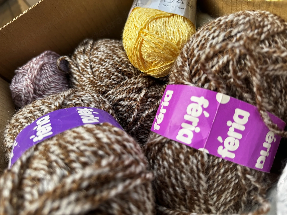 Jó minőségű fonalak kötéshez, horgoláshoz