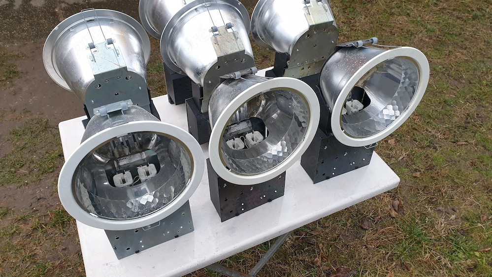 Tükrös-foncsoros lámpa eladó hobbi célra