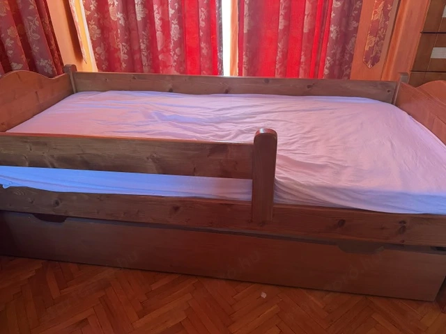 Gyerekágy 160*80cm-es, ágyneműtartóval, matraccal eladó