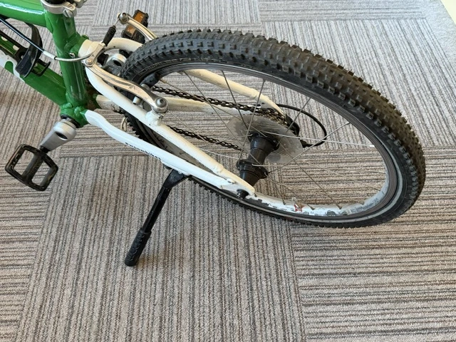 Jó állapotú Woom 4-es gyerek kerékpár eladó