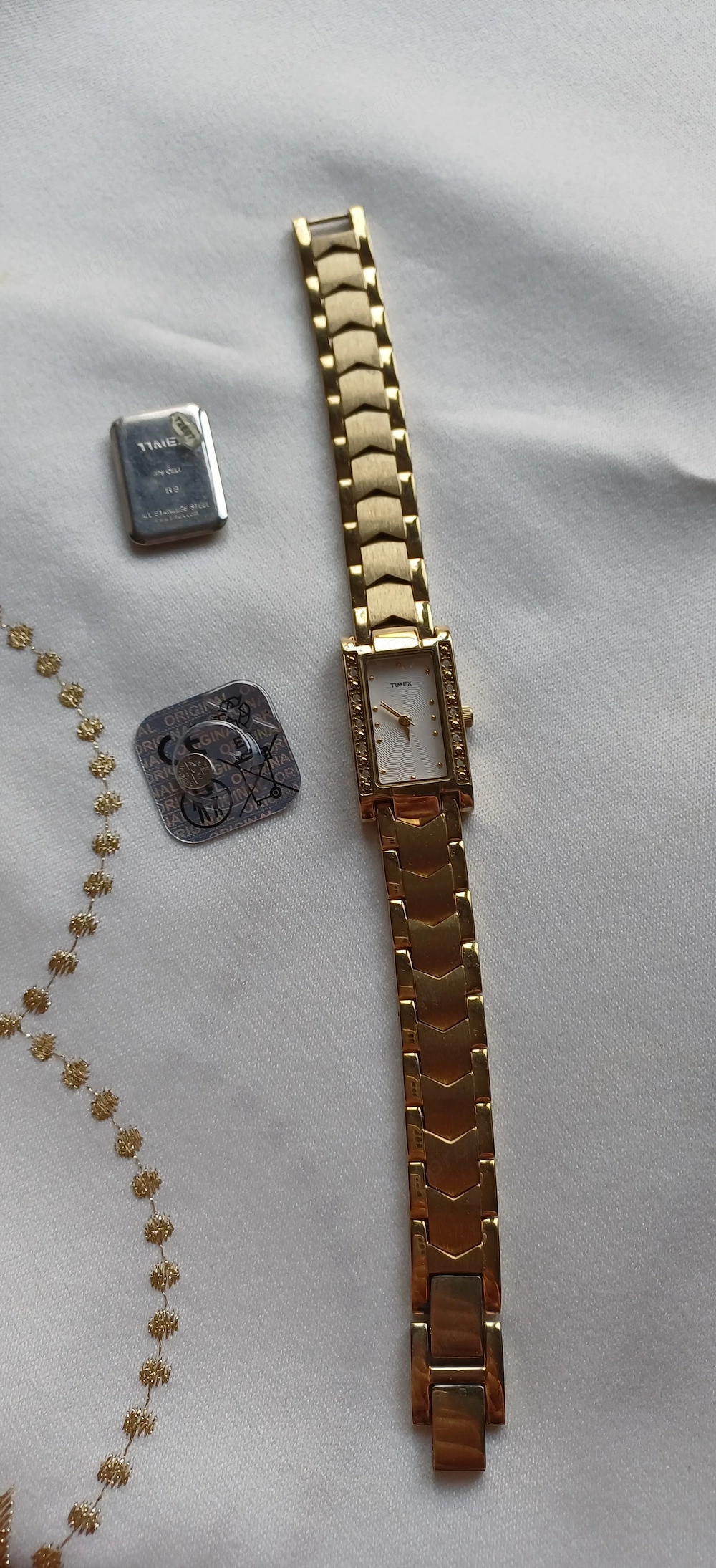 Timex  T2E071 elegáns női karóra eladó