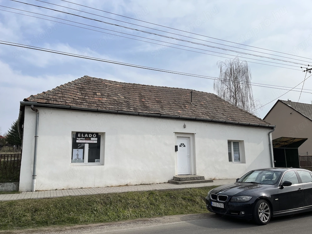 Üzlethelyiség, kisüzem eladó Palotáson!!