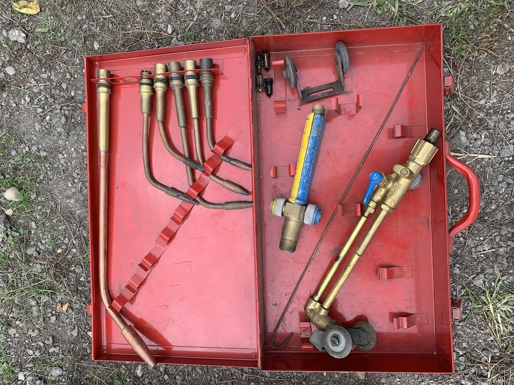 Eladó hegesztő készlett