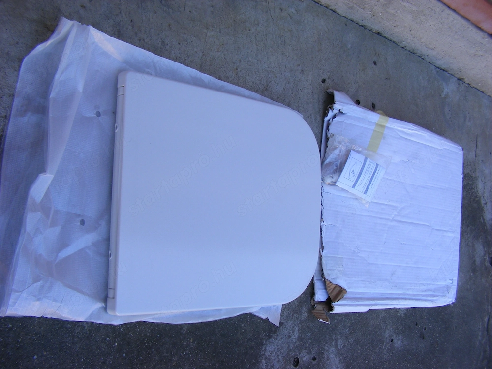 Wc ülőke,új,lecsapódás mentes biztos 20ezer engedménnyel(65% kedvezménnyel))