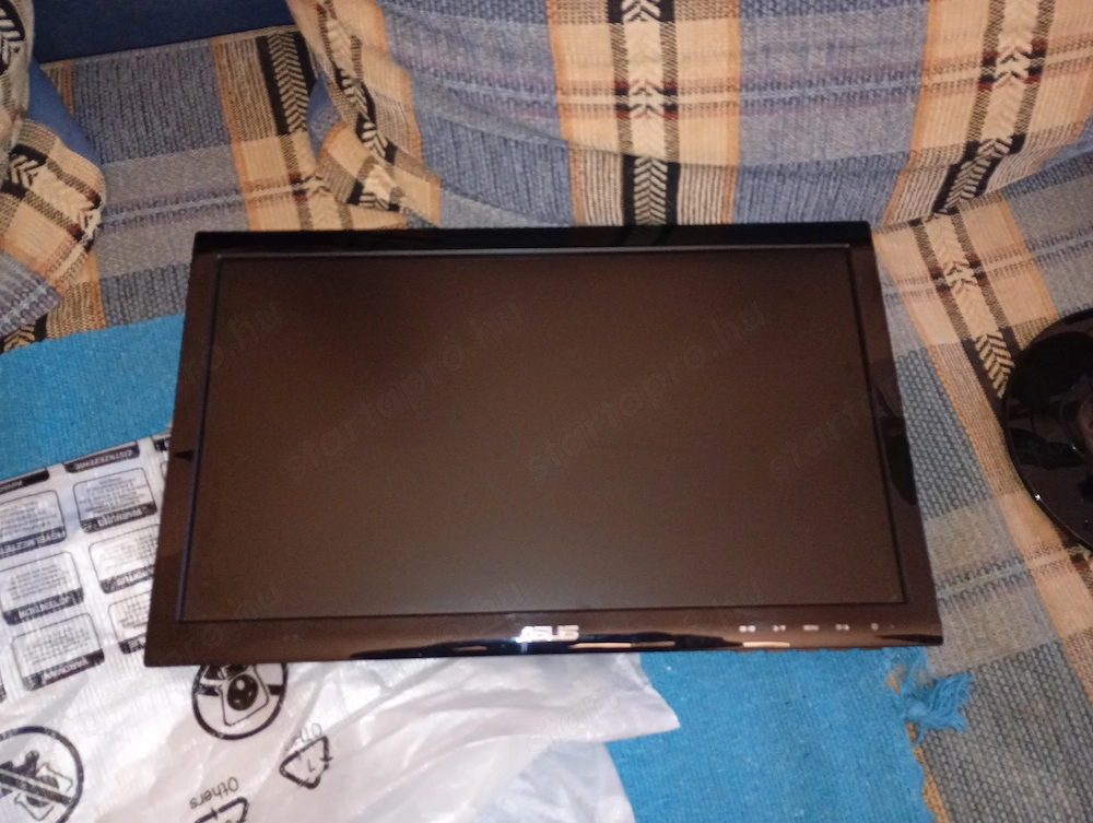 Asus VS197De Monitor 15000ft óbuda