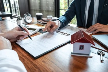 Kölcsönöket kínálunk:és befektetéseket projektjeihez, vállalkozásaihoz, ingatlanjaihoz, mezőgazdaság