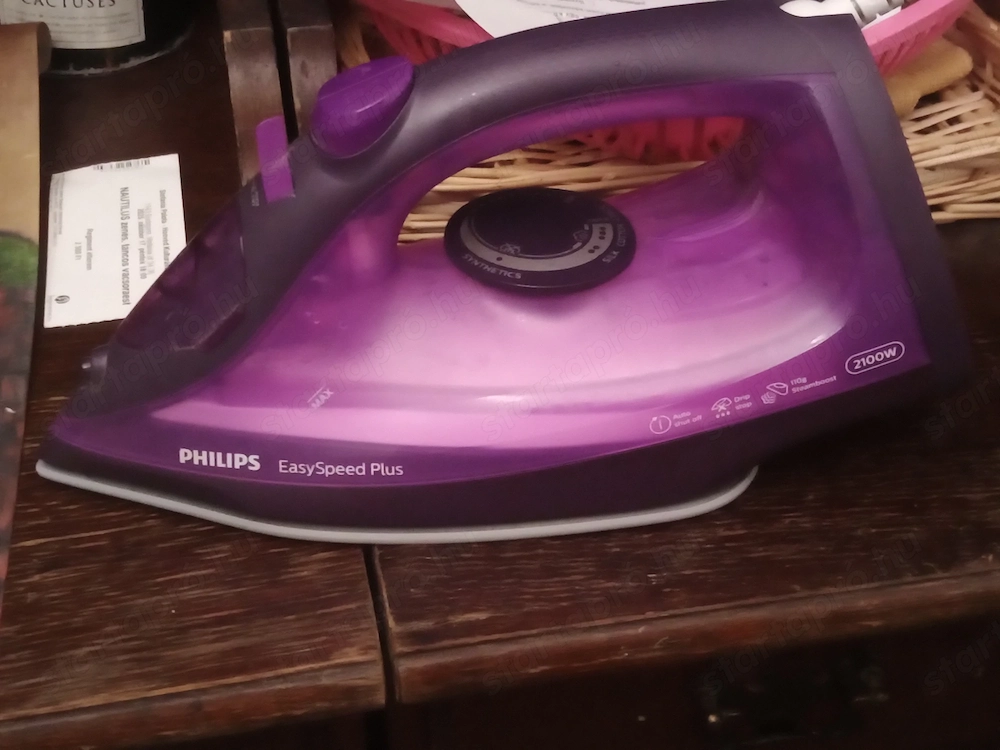 Philips GC2148 30 EasySpeed Plus gőzölős vasaló.  3000ft óbuda 36 50 104 8272  személyes átvétel óbu