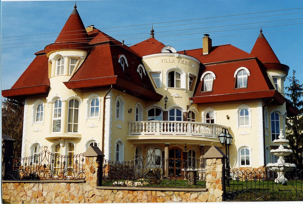 Budán villa eladó (panzió)