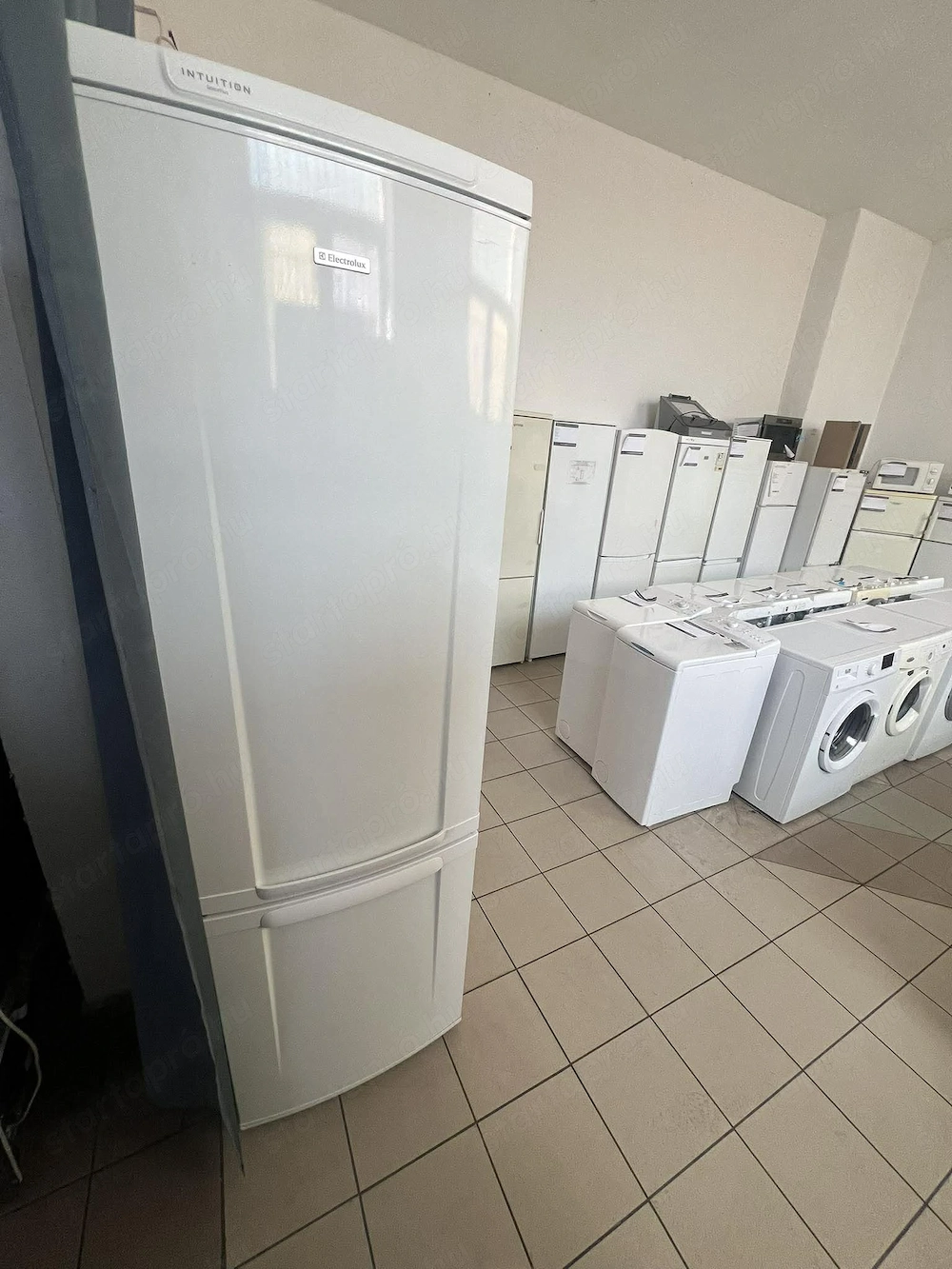 Használt Electrolux ERB40033W kombinált hűtőszekrény [H17687] 1-3 hónap garanciával