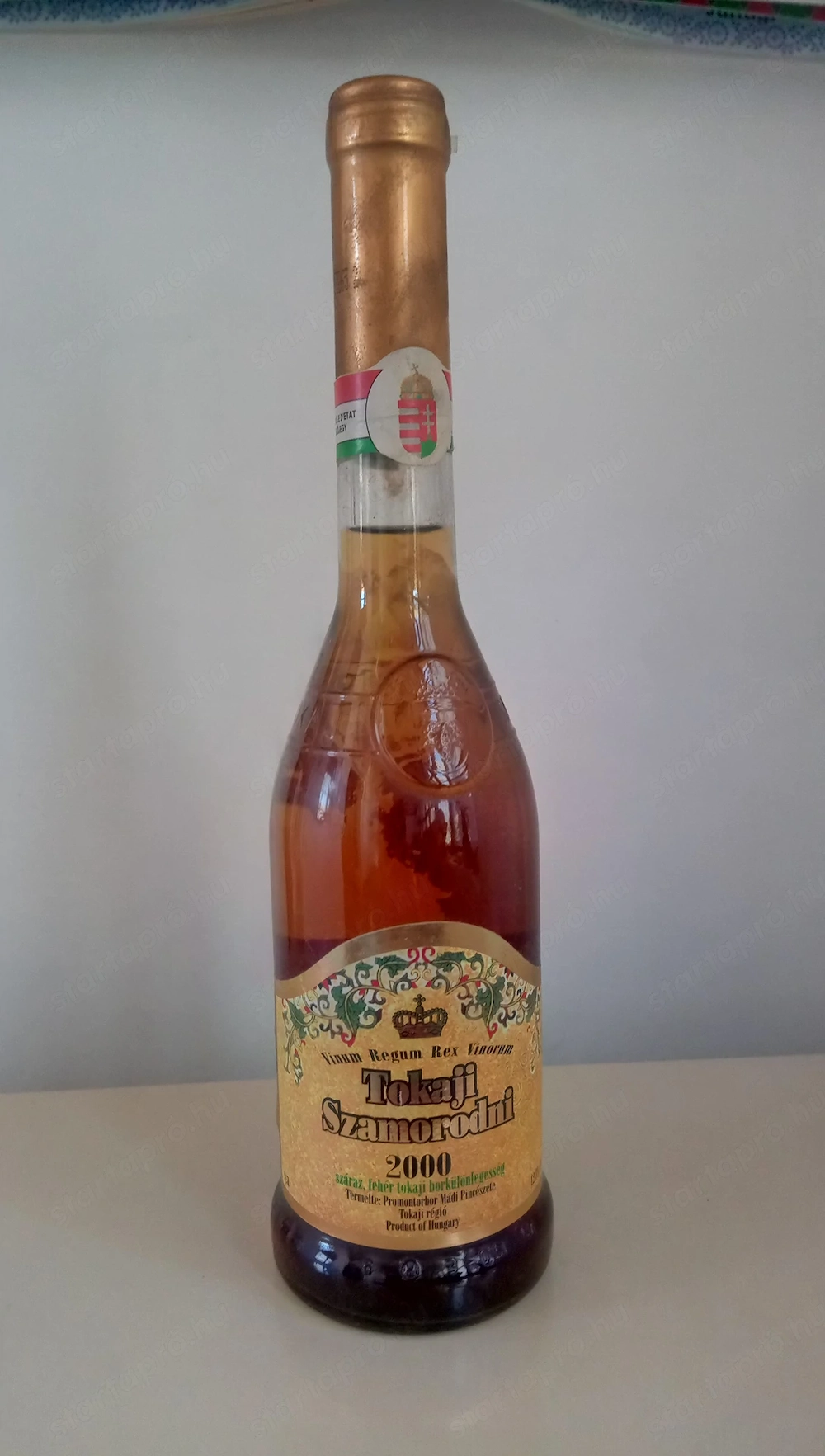 Gyűjtők figyelem! 2000 évjáratú Szamorodni eladó!