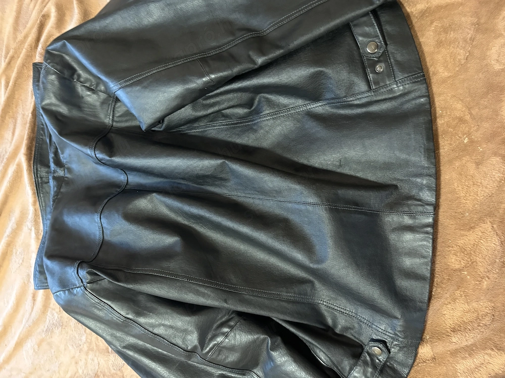 Eladó eredeti férfi bőr kab t