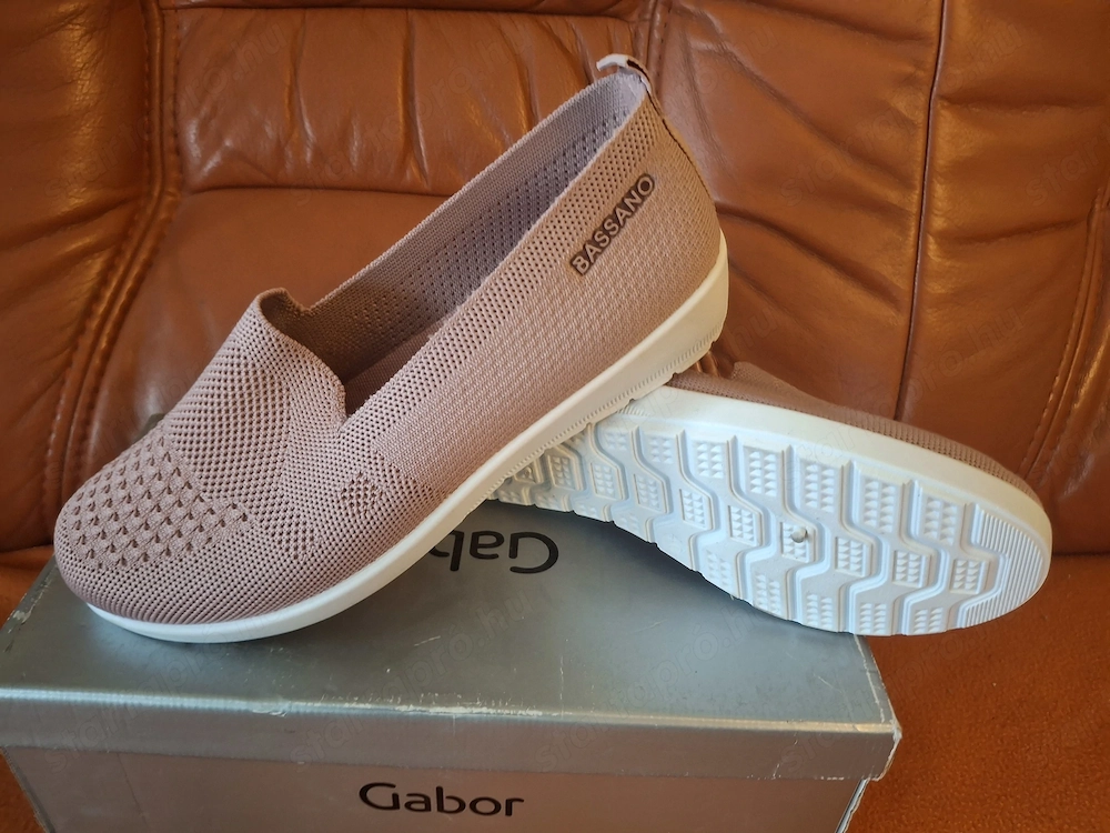 Bassano nyári női félcipő eladó csökkentett áron - 40