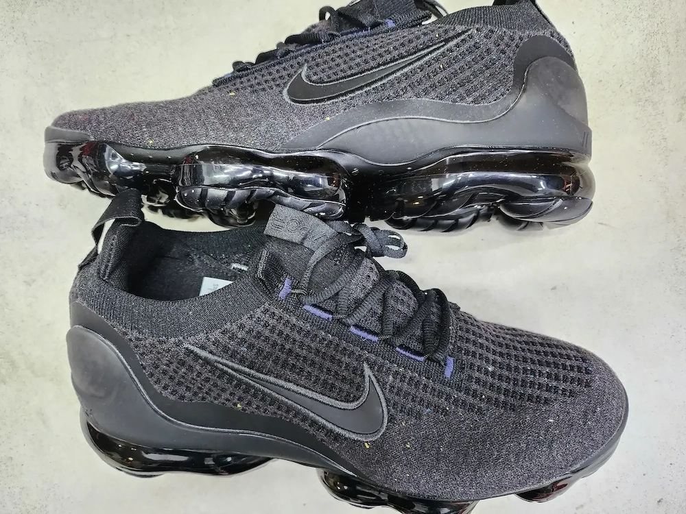 Nike air vapormax flyknit 2 )