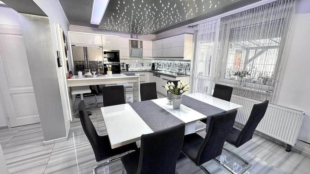 Nyírpazonyban fiatal 96 nm-es 3 szoba-nappalis merdencés prémium családi ház eladó