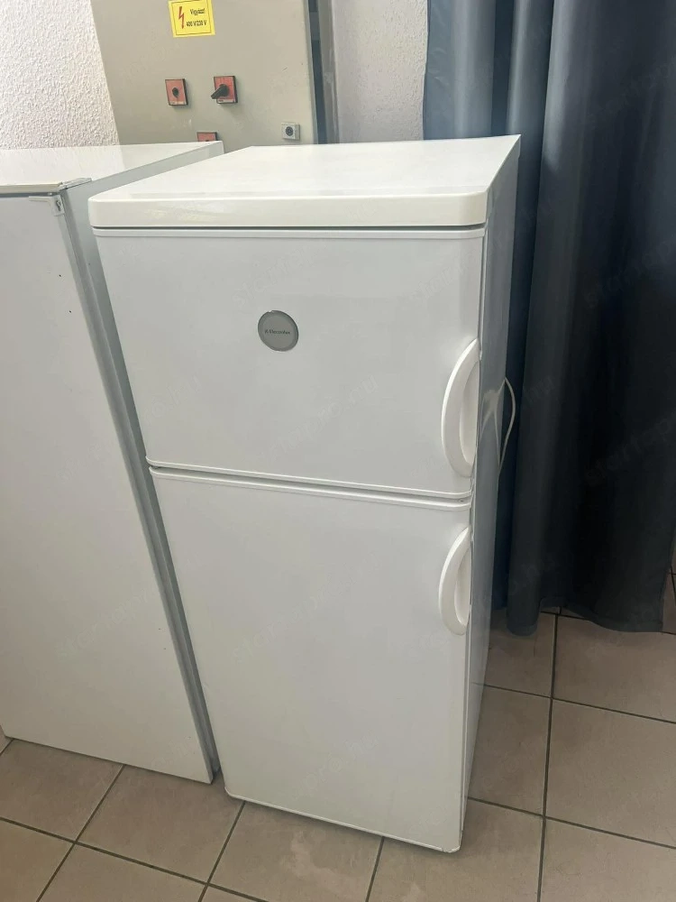 Használt Electrolux ERD 1843 Felülfagyasztós hűtő [H17700] 1-3 hó garival