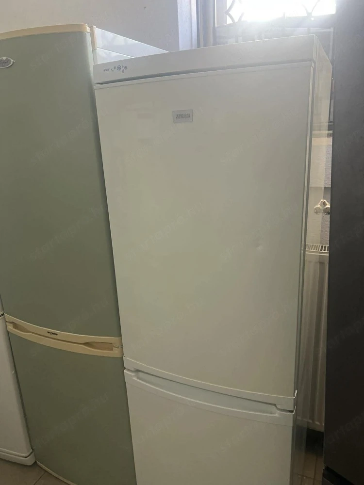Használt Zanussi ZRB634W Alulfagyasztós Hűtőszekrény [H17703] 1-3 hónap garanciával