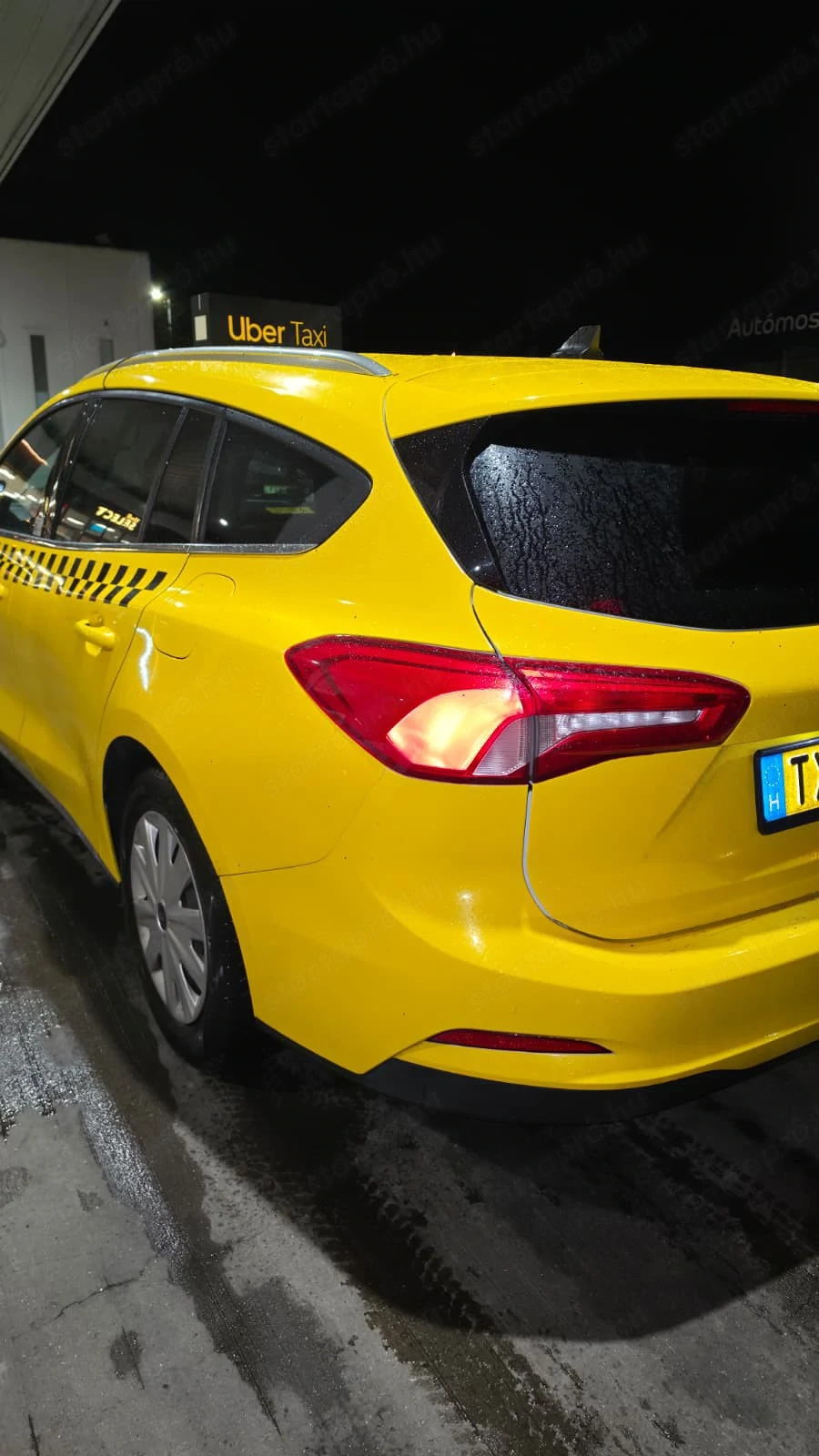 Taxisofőrt keresünk, kiemelt kedvezmény és új autó lehetőség