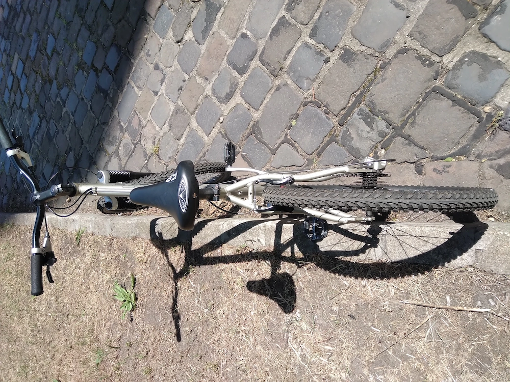 MountainBike kerékpár eladó. Jó állapotú, alkudható.