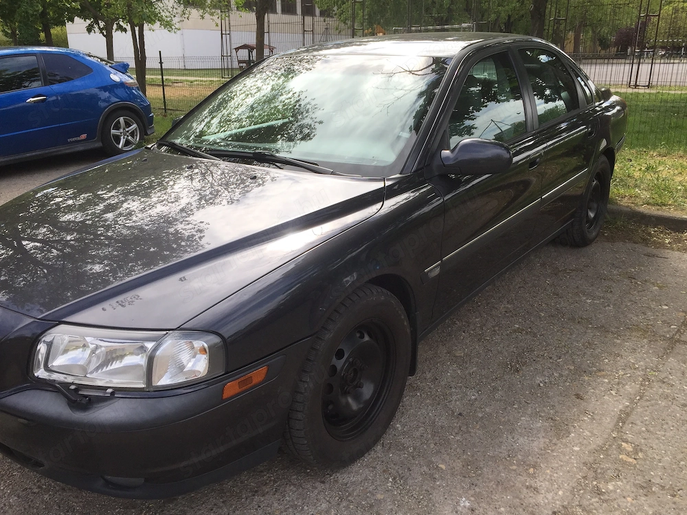 Volvo S80 2001-es benzines full exrás,megkímélt állapotban eladó.